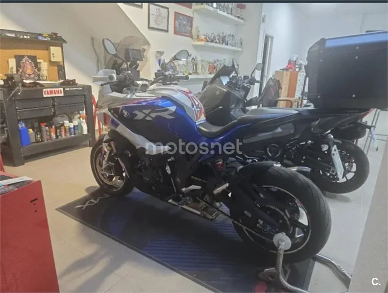 BMW S 1000 XR - Vista 4