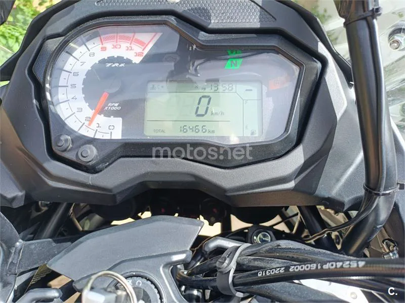 Benelli TRK 502 - Vista 11