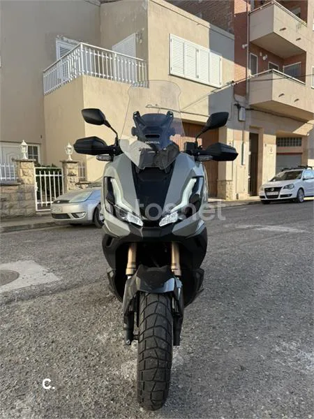 Honda ADV350 5800 € 2025 Lleida - 1