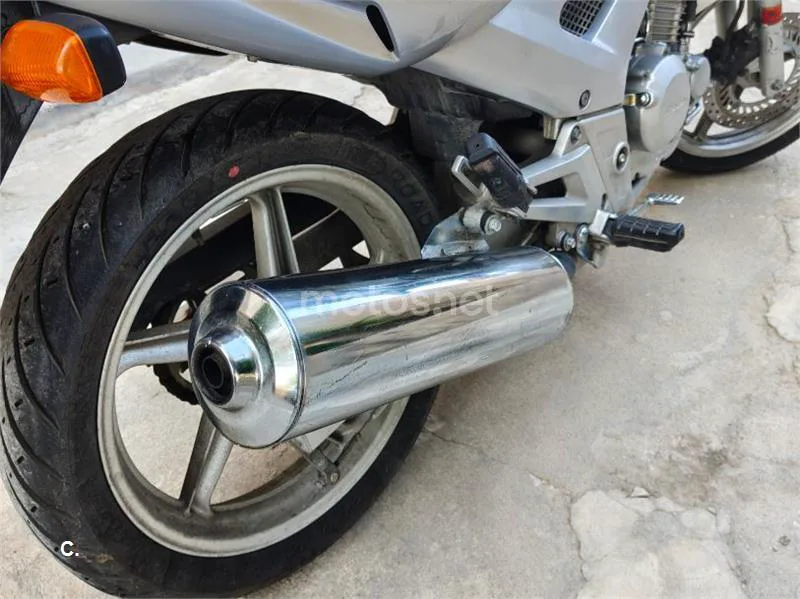 Honda CBF250 - Vista 8