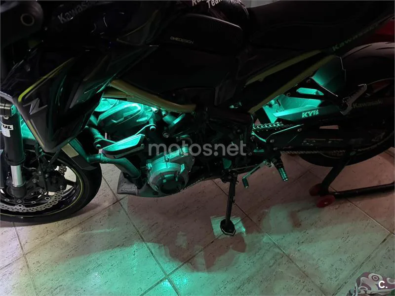 Kawasaki Z900 - Vista 6
