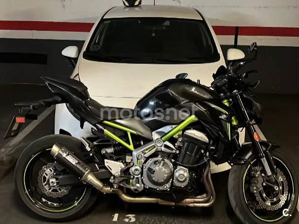 Kawasaki Z900 - Vista 3