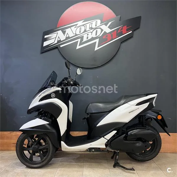 Yamaha Tricity 125 2600 € 2021 Barcelona - 1