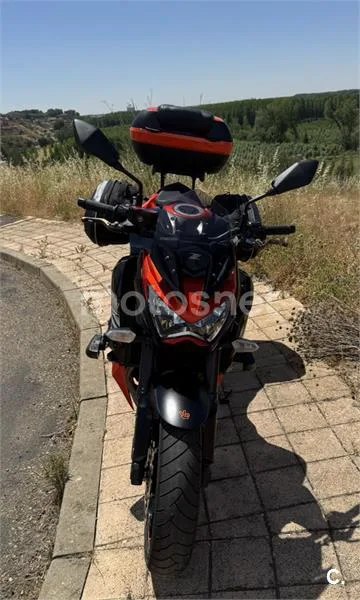 Kawasaki Z800 - Vista 4