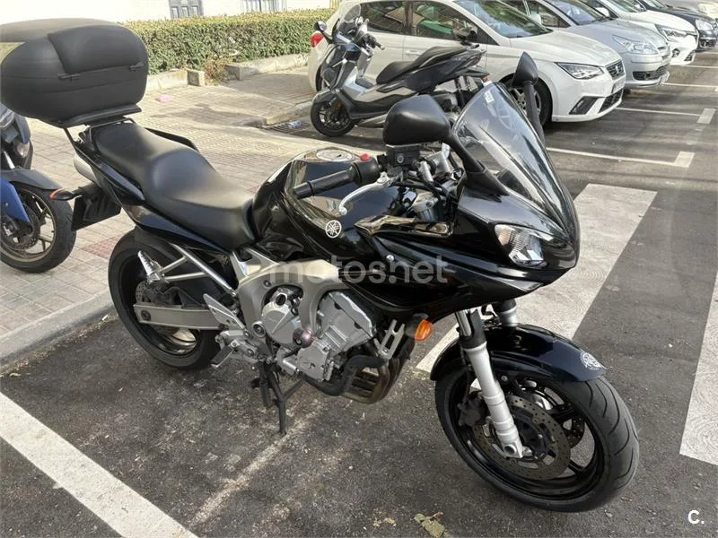 Yamaha FZ6 Fazer S2 - Vista 3
