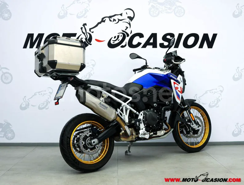 BMW F 900 GS - Vista 3