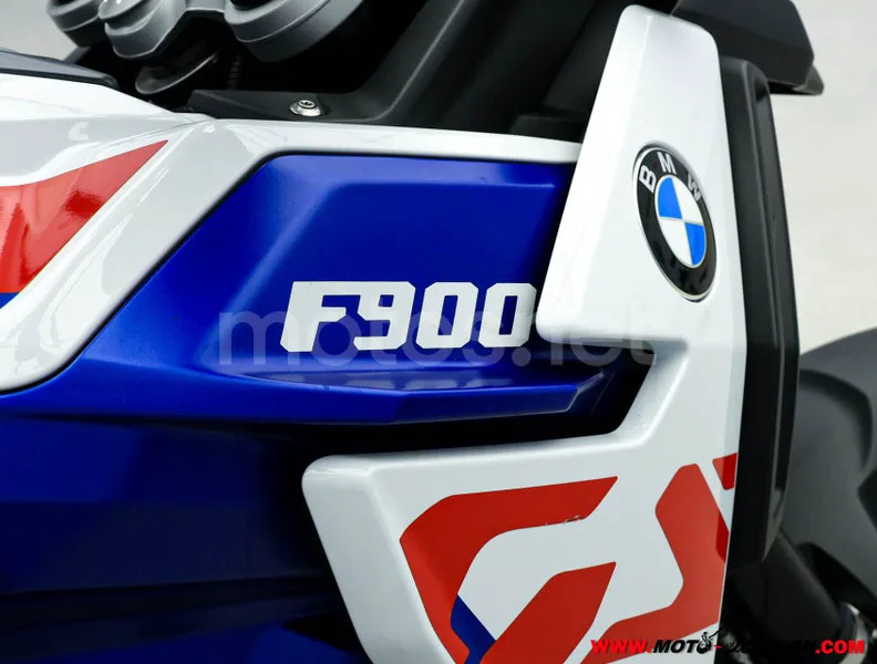 BMW F 900 GS - Vista 9