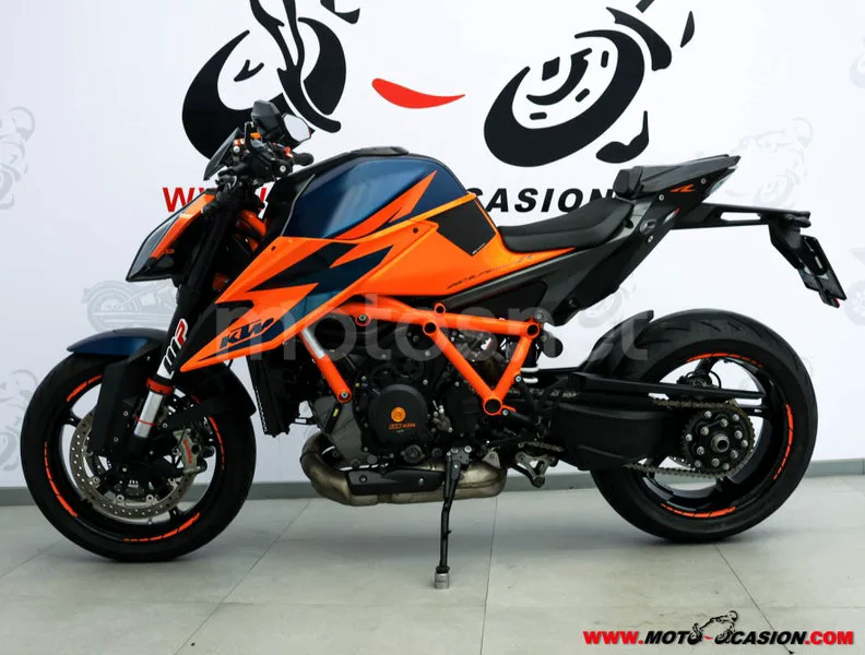 KTM 1290 Super Duke R - Vista 6