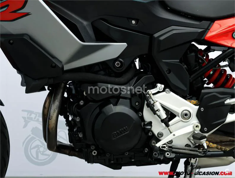 BMW F 900 XR - Vista 10