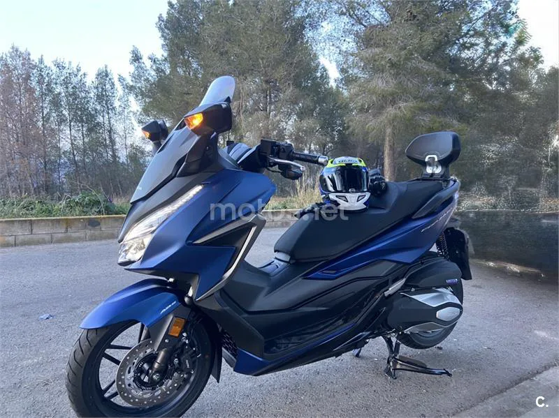 Honda Forza 350 - Vista 5