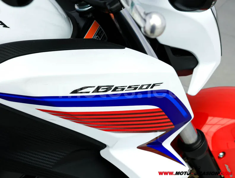 Honda CB650F - Vista 9