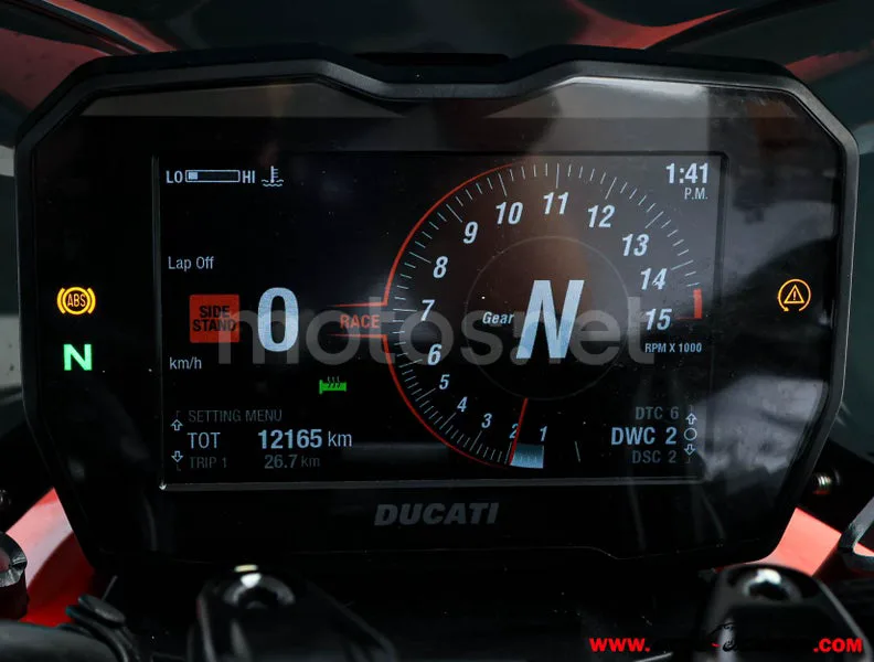 Ducati Streetfighter V4 - Vista 6