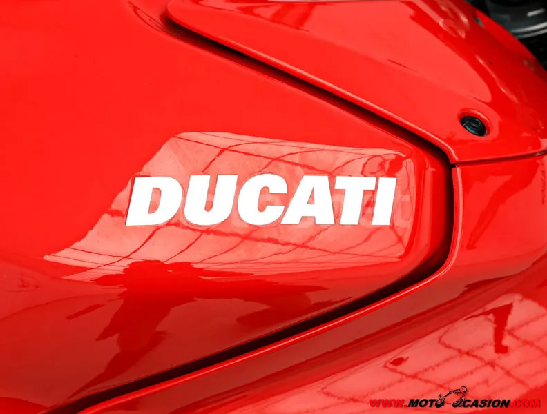 Ducati Streetfighter V4 - Vista 9