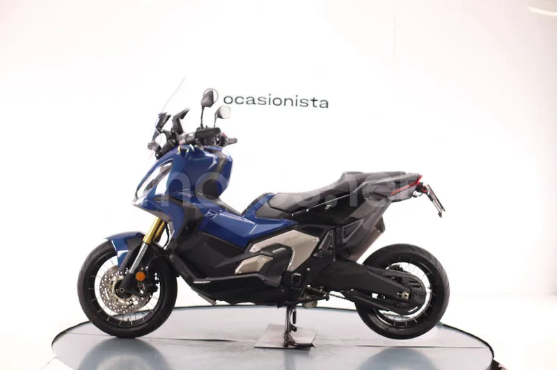 Honda X-ADV - Vista 5