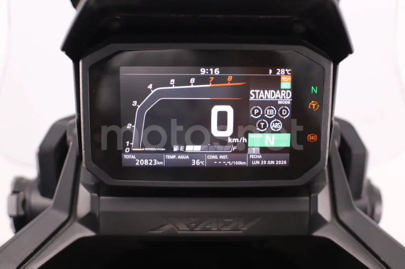 Honda X-ADV - Vista 6