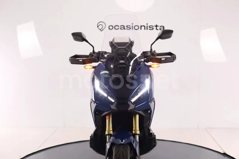 Honda X-ADV - Vista 10