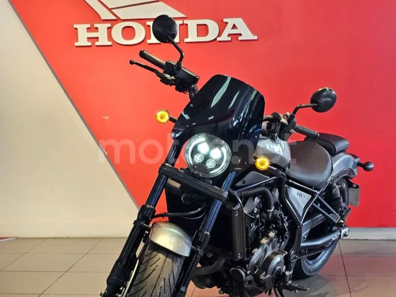 Honda Rebel 1100T - Vista 4