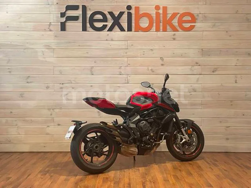 MV Agusta Brutale 800 - Vista 4