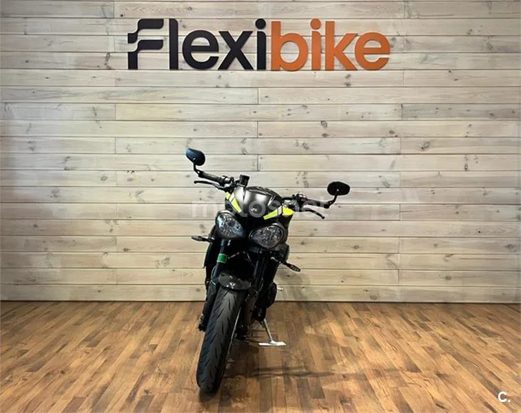 Triumph Speed Triple 8990 € 2021 Madrid - 2