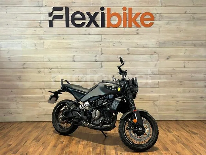 Husqvarna Svartpilen 401 3970 € 2025 Madrid - 1