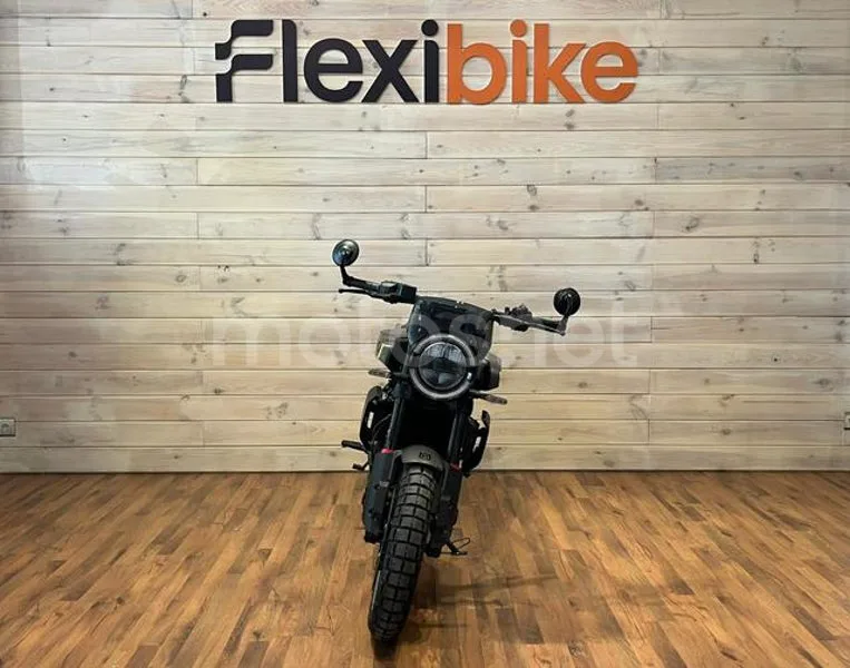 Husqvarna Svartpilen 401 3970 € 2025 Madrid - 2