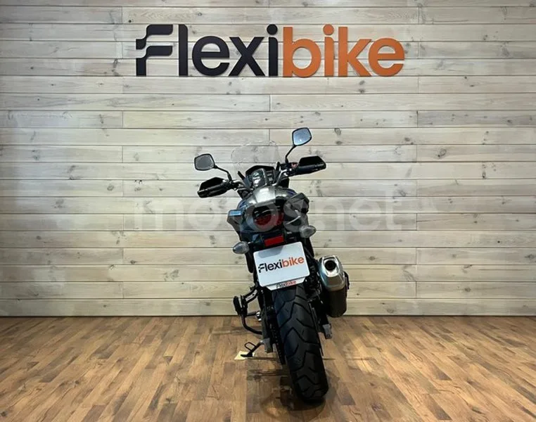 Suzuki V-Strom 650 - Vista 5