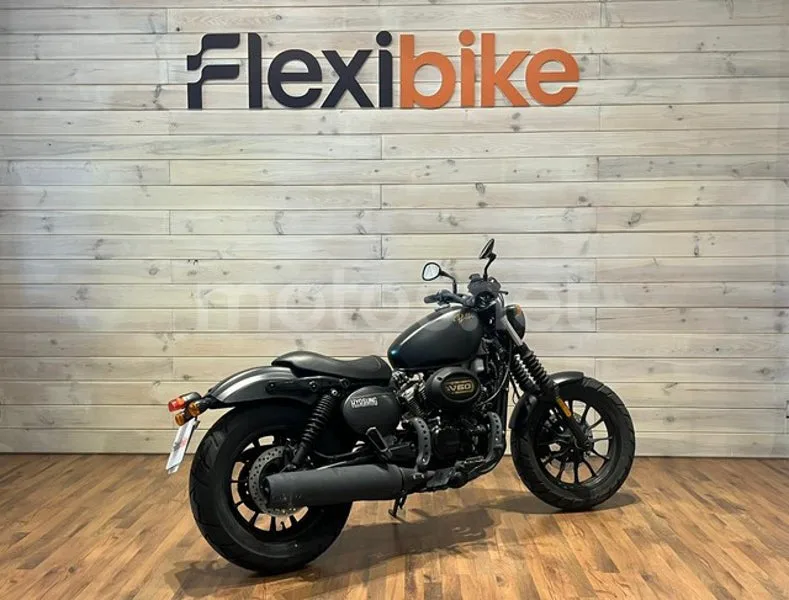 Hyosung Aquila GV 125 - Vista 4