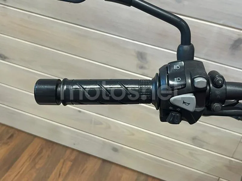 Honda NC750S - Vista 12
