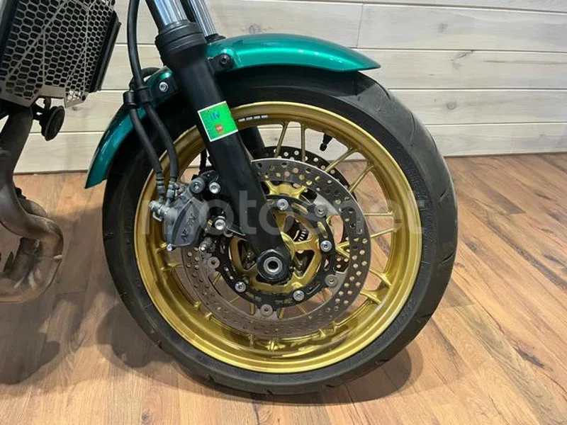 Kawasaki Z650 - Vista 9