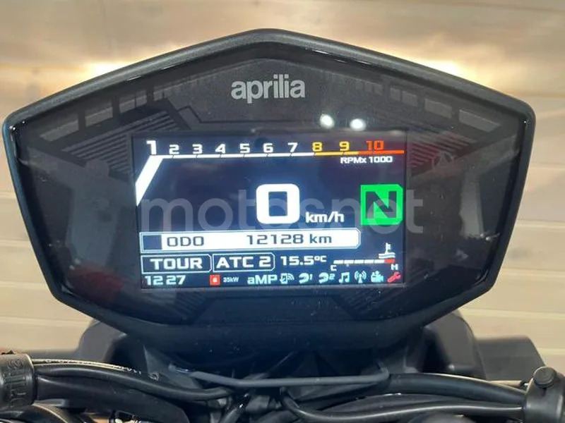 Aprilia Shiver 900 - Vista 13