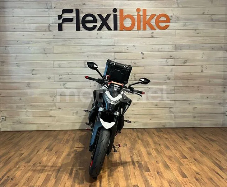 CFMOTO 450NK 3980 € 2025 Madrid - 1