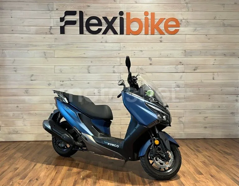 Kymco X-Town CT 300 2490 € 2022 Madrid - 1