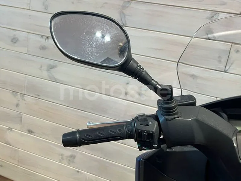 Kymco X-Town CT 300 - Vista 11