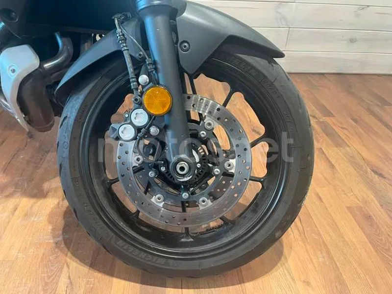 Yamaha MT-07 - Vista 9