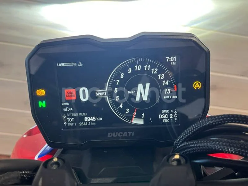 Ducati Streetfighter V4 - Vista 13