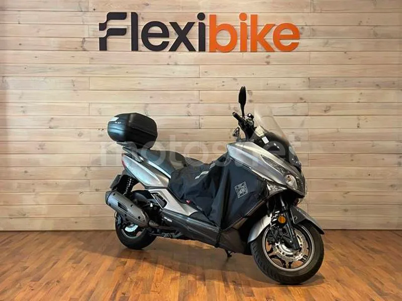 Kymco Grand Dink 125 1890 € 2017 Madrid - 1