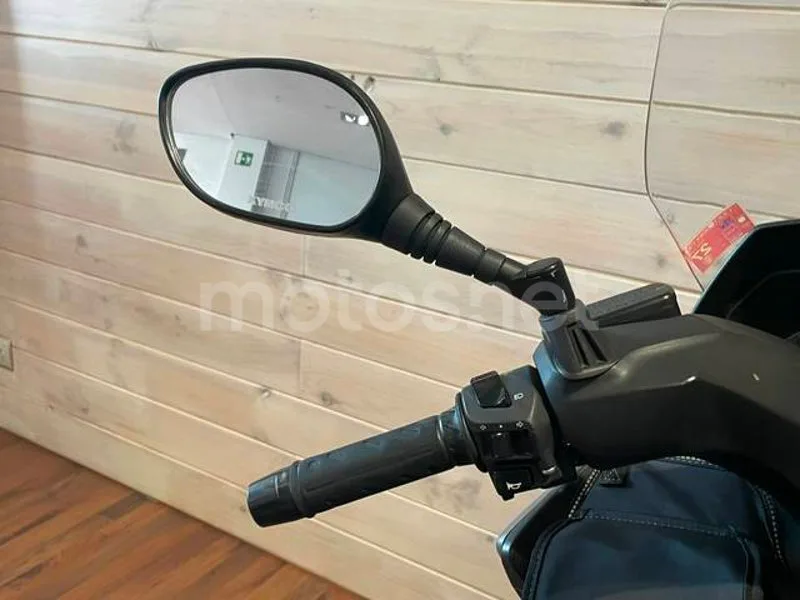 Kymco Grand Dink 125 - Vista 11
