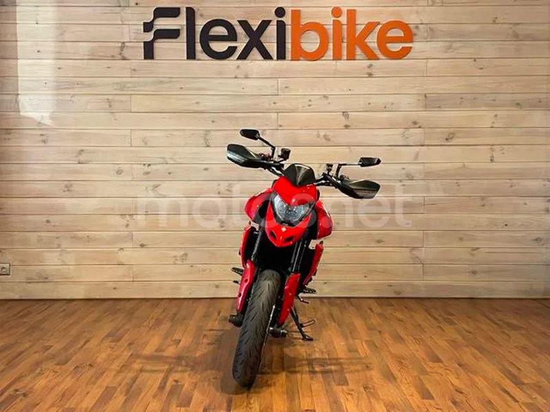 Ducati Hypermotard 8690 € 2020 Madrid - 2