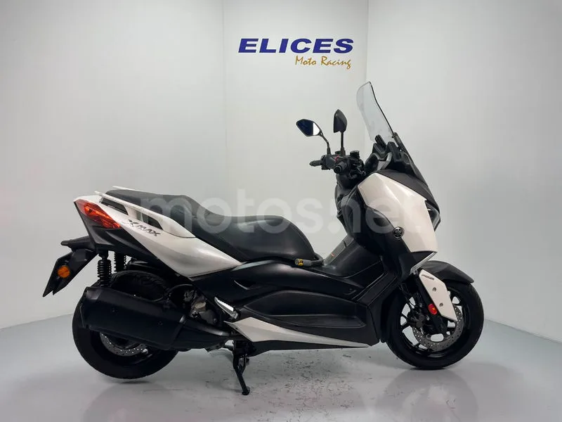 Yamaha XMAX 300 3600 € 2017 Madrid - 2