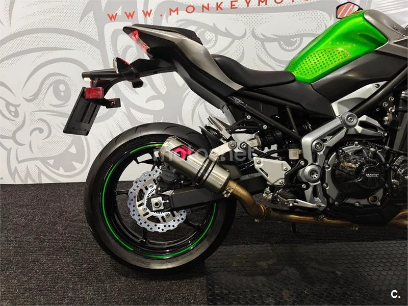 Kawasaki Z900 - Vista 15