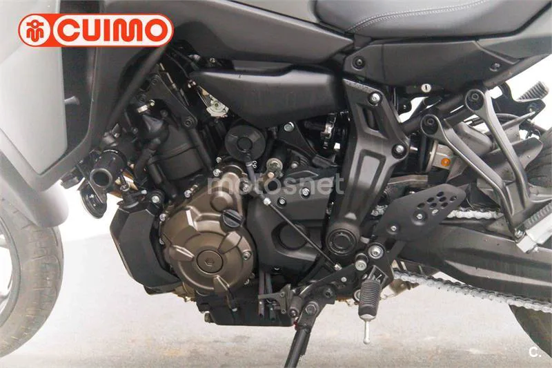 Yamaha Tracer 7 - Vista 19