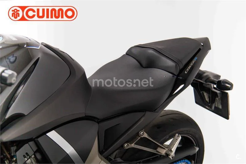Honda CB1000R - Vista 23