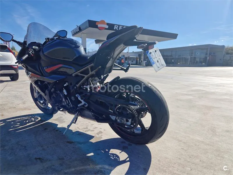 BMW S 1000 RR - Vista 4