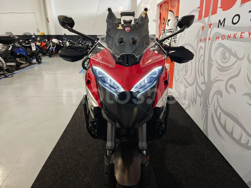 Ducati Multistrada V4 - Vista 4