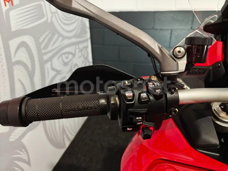 Ducati Multistrada V4 - Vista 9