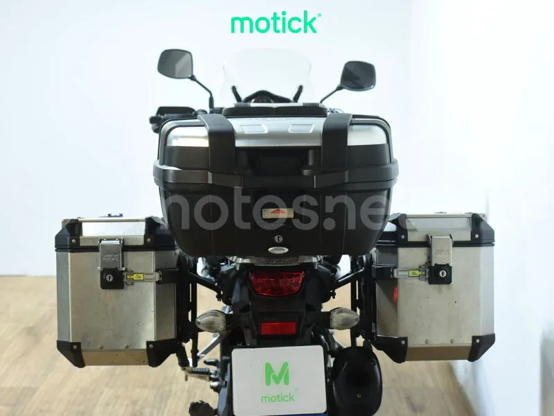 Suzuki V-Strom 1000 - Vista 6