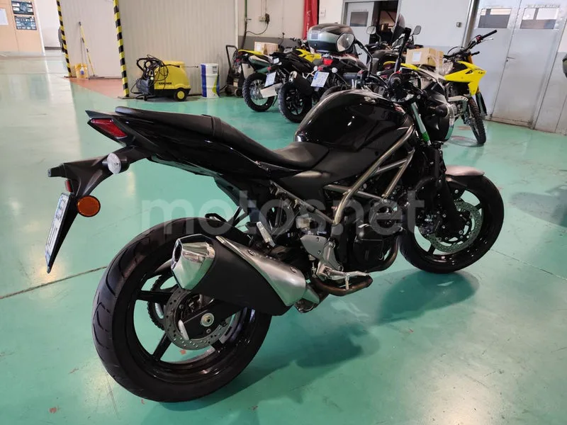 Suzuki SV650 - Vista 3