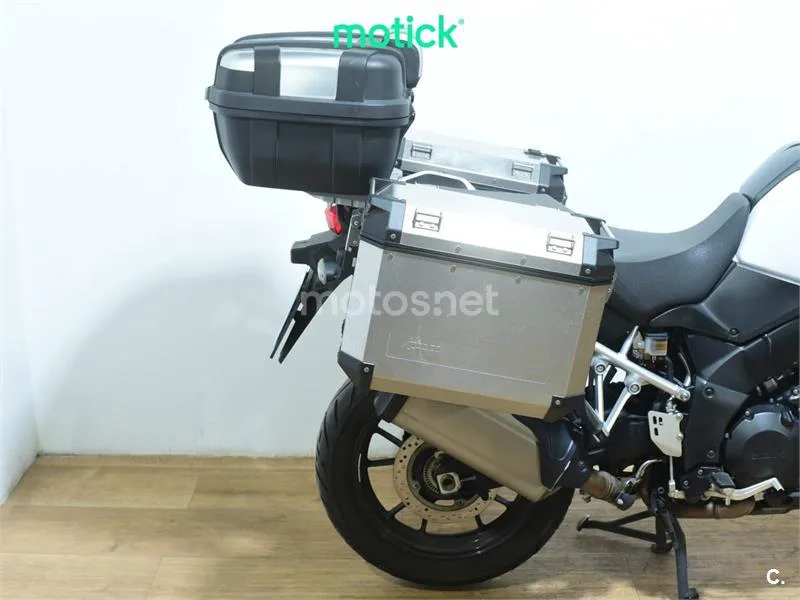 Suzuki V-Strom 1000 - Vista 3