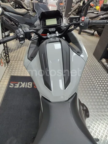 Honda NC750X - Vista 13
