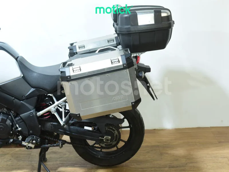 Suzuki V-Strom 1000 - Vista 9